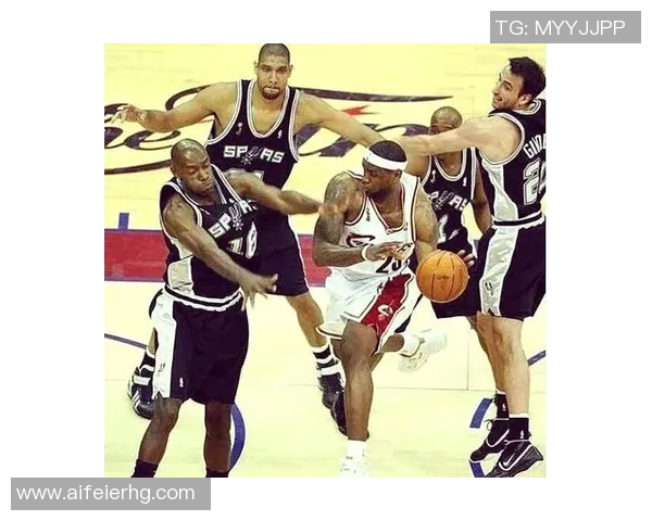 重磅专题:杭州篮球队如何通过包夹战术实现战术革新与团队协作提升