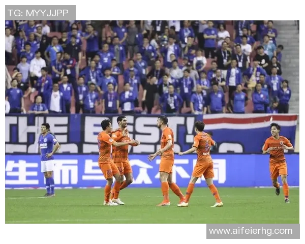 2017年山东鲁能与上海申花激战回顾球迷心中难忘的经典对决